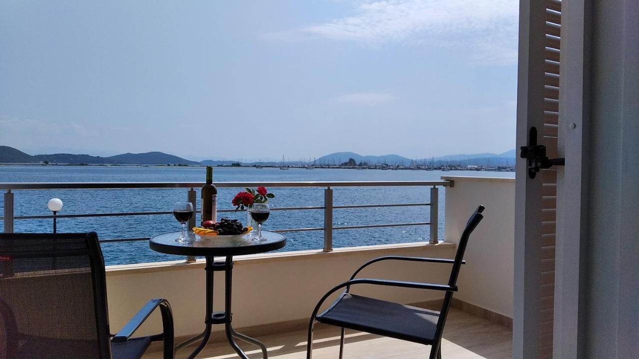 Sea Sparkle 1B Preveza Buitenkant foto